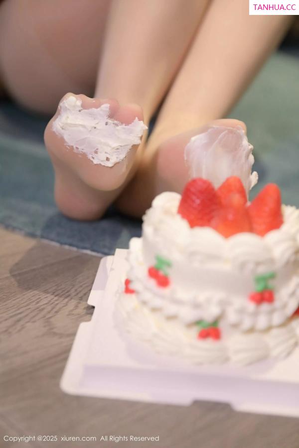 小蛮妖  [XiuRen]高清写真图 2025.03.17 No.10029 小蛮妖Yummy 丝袜美臀第53张图片